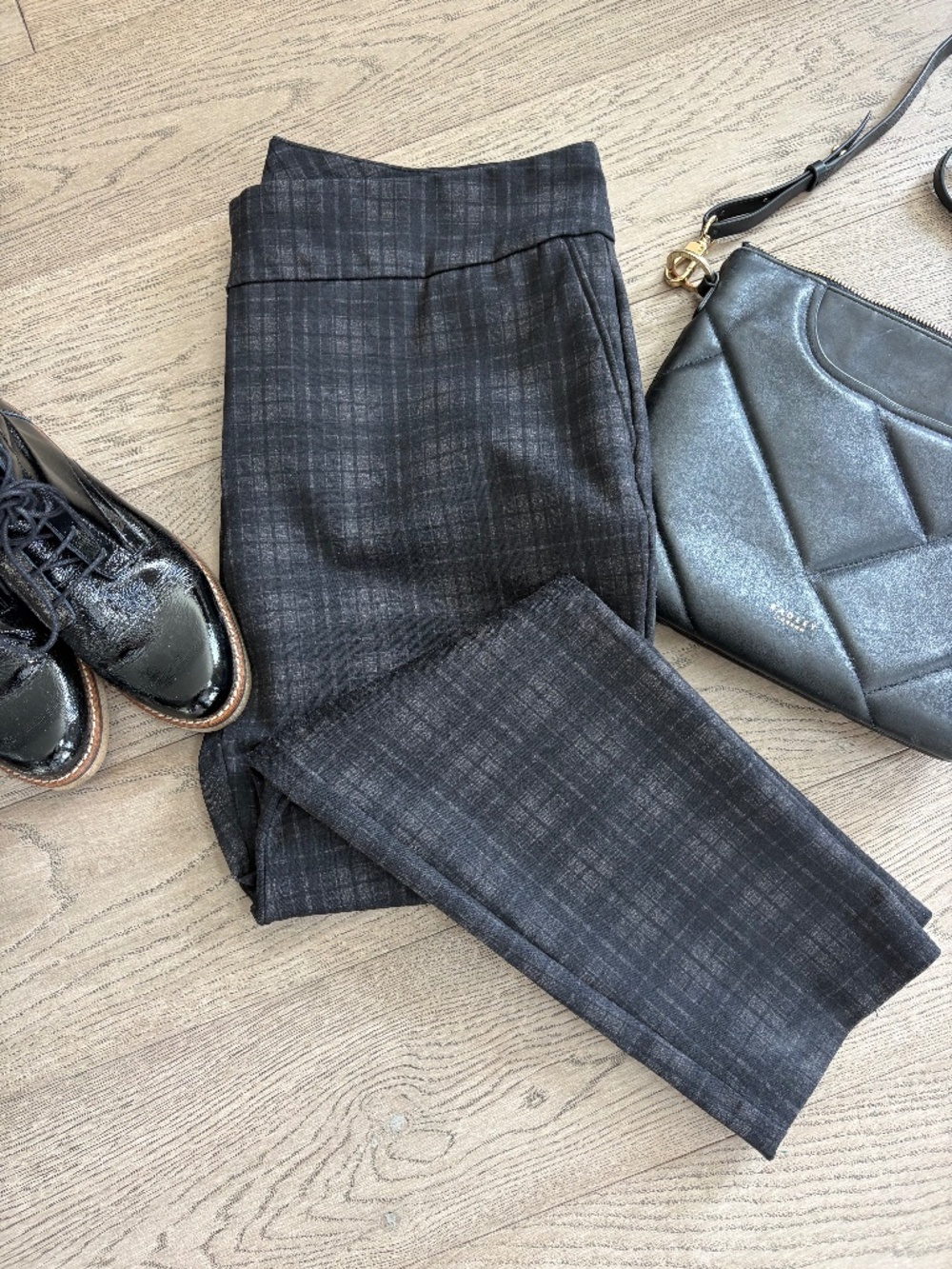 Dahlia Plaid Women’s Pant